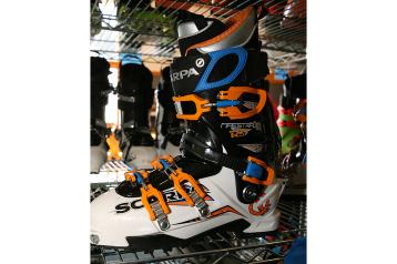 Scarpa maestrale vs rs deals