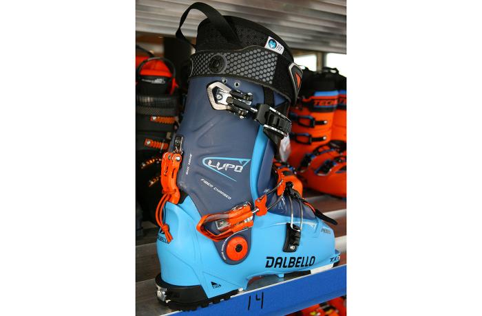 2017-18  Dalbello Lupo AX 120 at America's Best Bootfitters Boot Test 