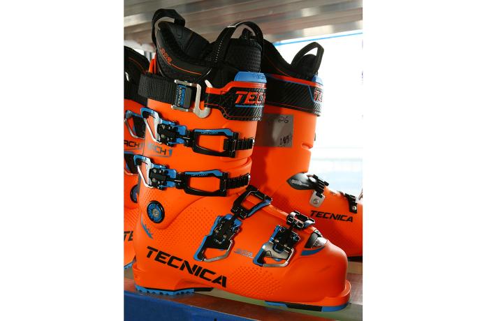 2017-18 Tecnica Mach1 130 MV at America's Best Bootfitters Boot Test