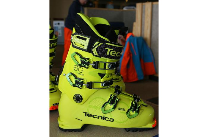 Men's Used Tecnica Alpine Touring Zero G tour pro Ski Boots